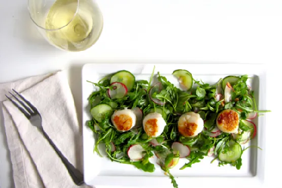 Citrus Arugula Salad with Seared Scallops